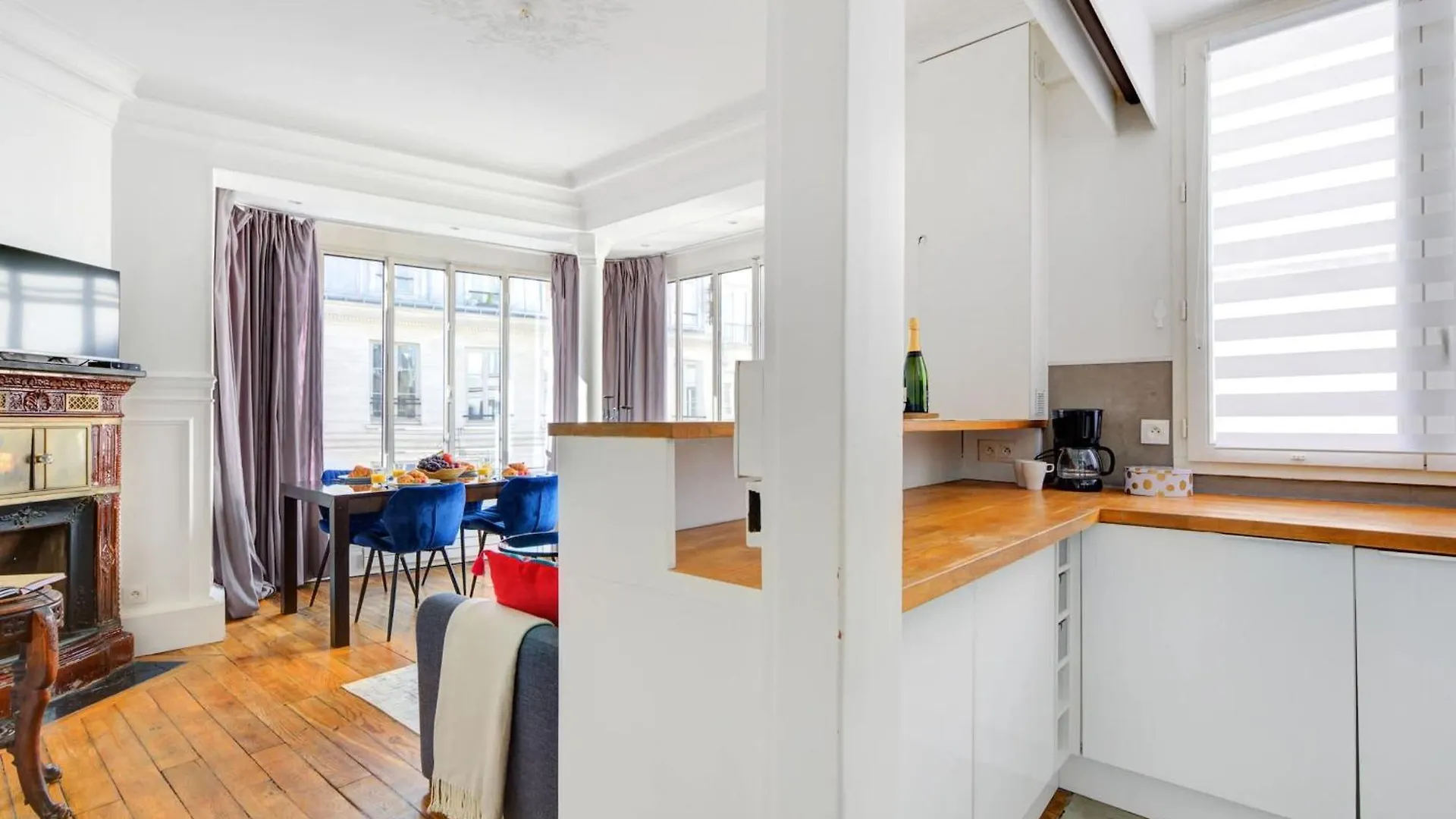 Apartment Bnbnova - 2Br - Le Louvre & Saint Germain Paris France