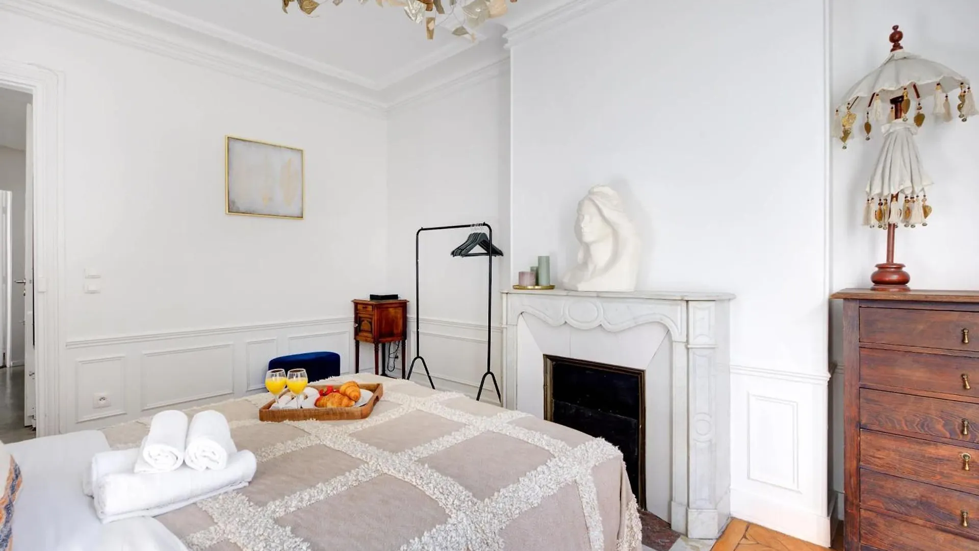 Bnbnova - 2Br - Le Louvre & Saint Germain Paris 0*,