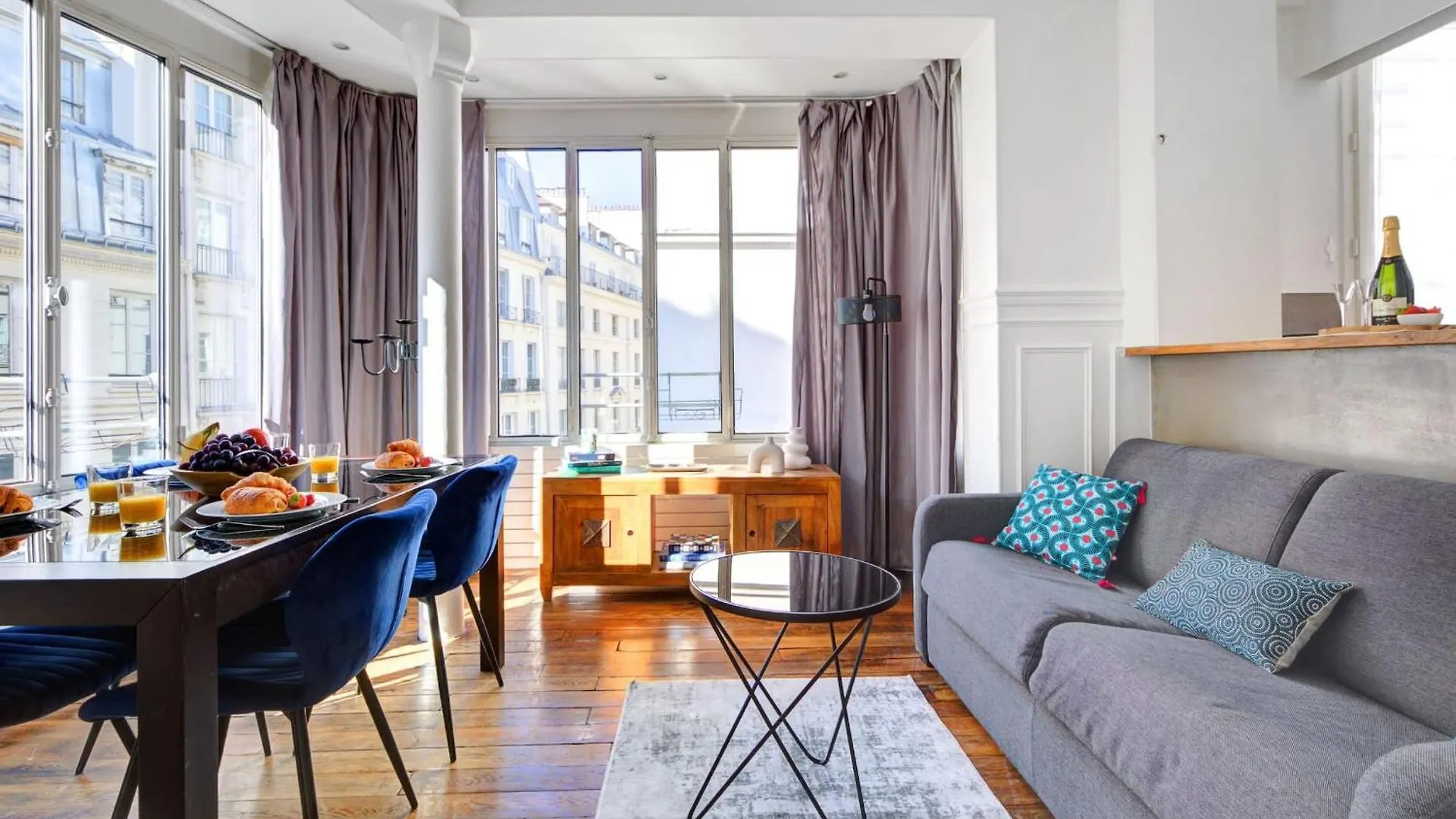 Bnbnova - 2Br - Le Louvre & Saint Germain パリ 0*,  フランス