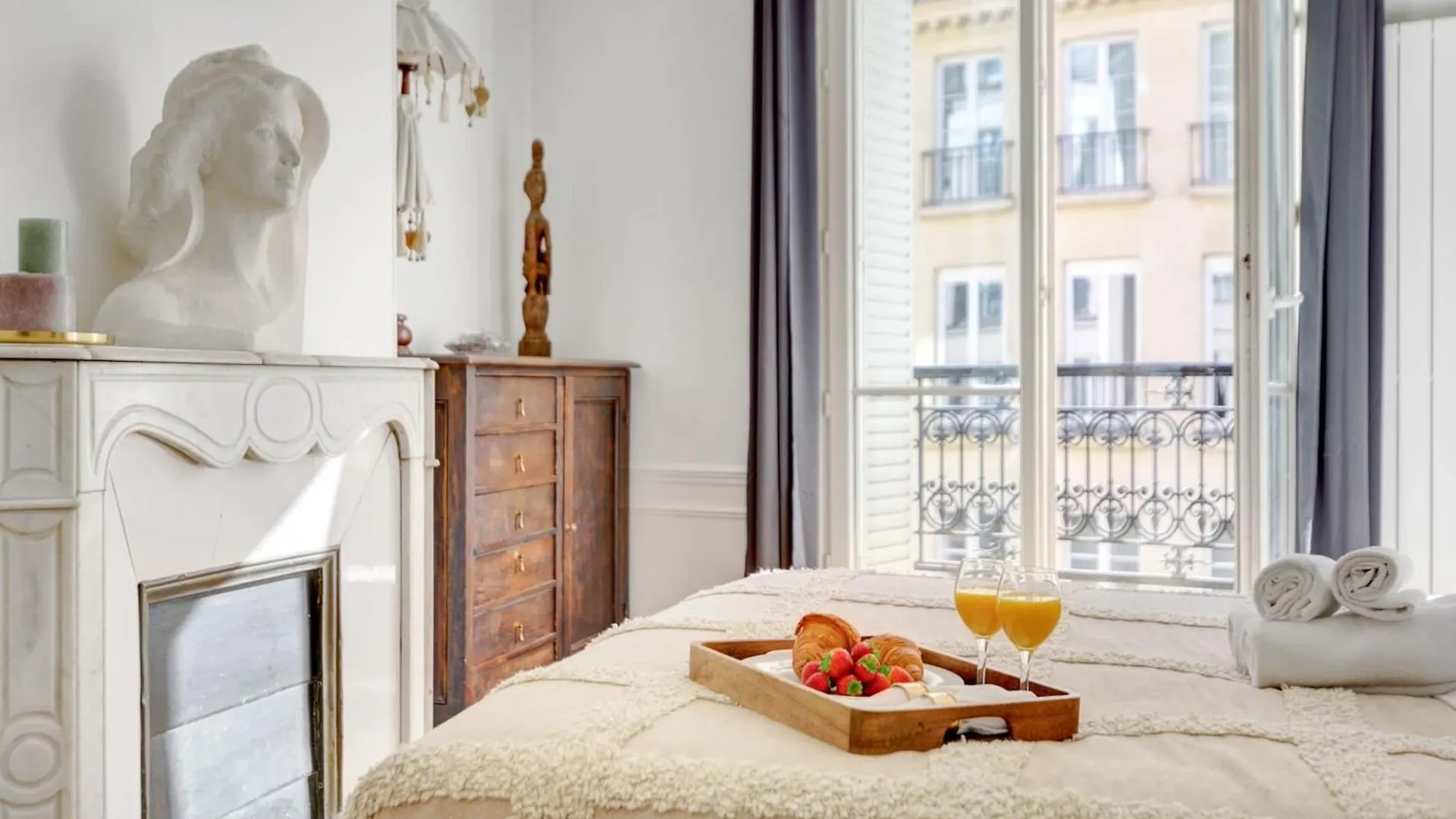 Bnbnova - 2Br - Le Louvre & Saint Germain パリ 0*,  フランス